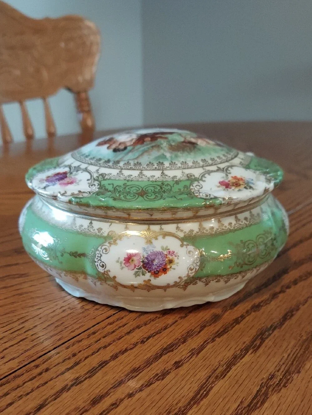 Antique Royal Vienna Hand Painted Porcelain Covered Box